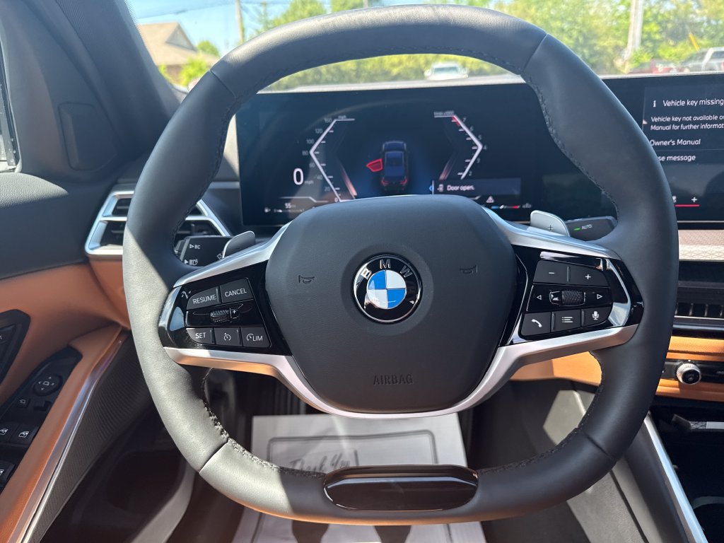Used 2025 BMW 330i xDrive Sedan w/ Premium Package AWD/4WD image 18