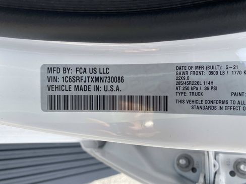 Used 2021 RAM 1500 Laramie AWD/4WD image 26