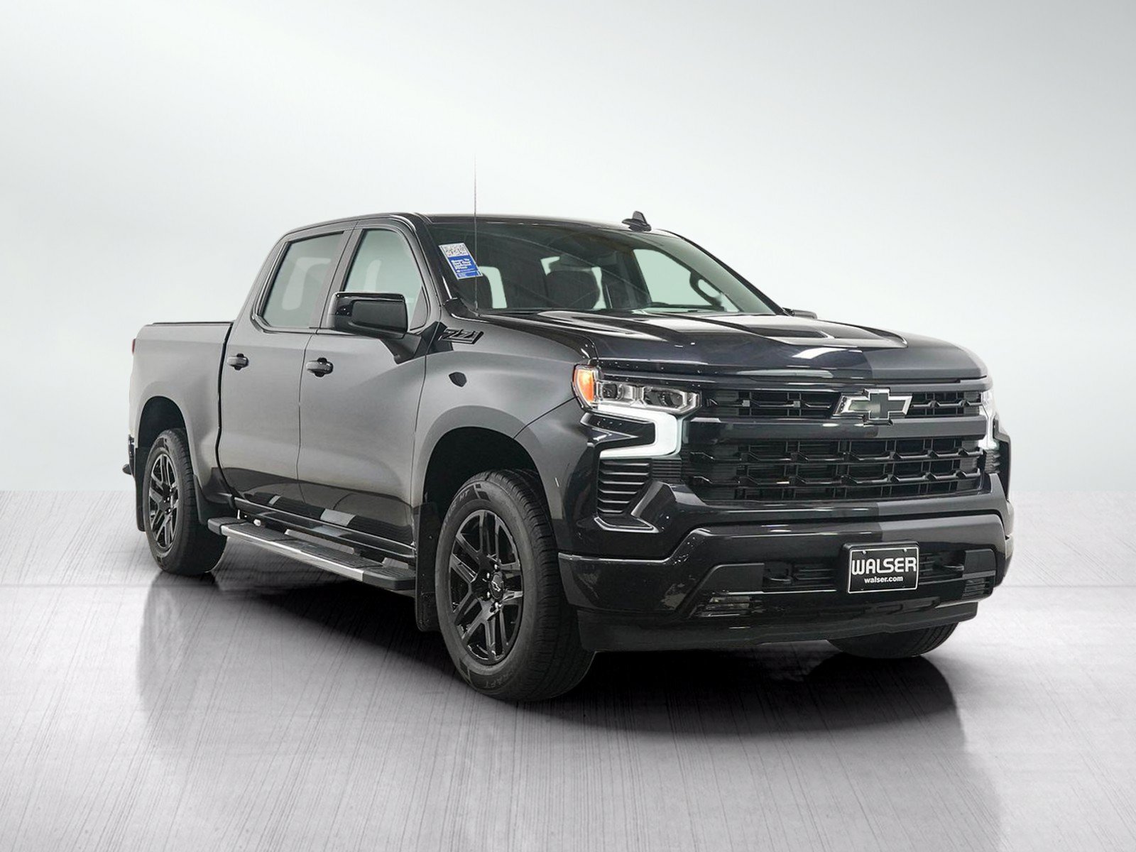 Used 2023 Chevrolet Silverado 1500 RST AWD/4WD image 7