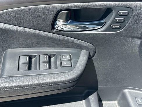 Used 2022 Honda Pilot Special Edition image 12