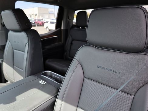 New 2026 GMC Sierra 1500 Denali w/ Technology Package image 18