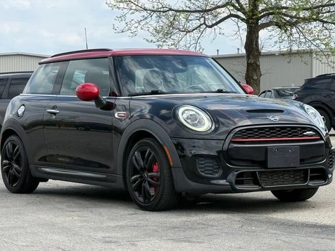 Used 2019 MINI Cooper John Cooper Works FWD image 7