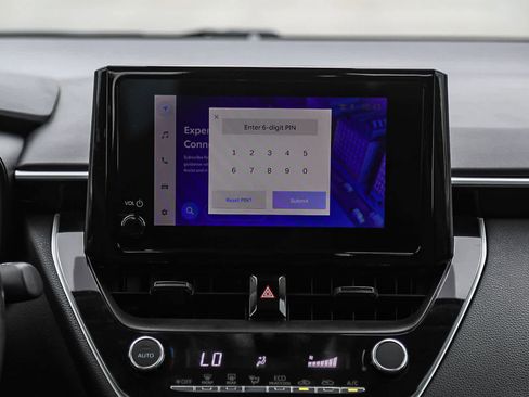 Certified 2025 Toyota Corolla LE image 15