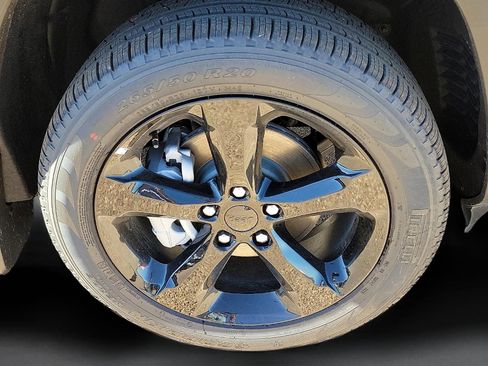 New 2025 Jeep Grand Cherokee Limited w/ Black Appearance Package image 7