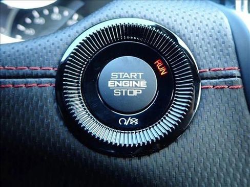 New 2025 Jeep Compass Trailhawk image 24