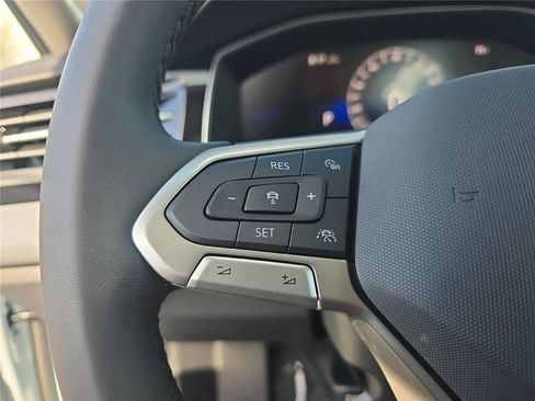New 2026 Volkswagen Jetta SE FWD image 23