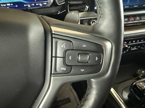 Used 2025 Chevrolet Silverado 1500 LT AWD/4WD image 20