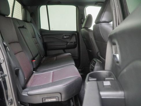 Used 2023 Honda Ridgeline Black Edition image 40