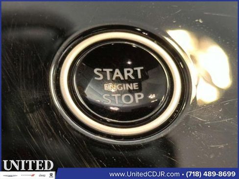 Used 2023 Land Rover Range Rover Sport SE Dynamic image 26