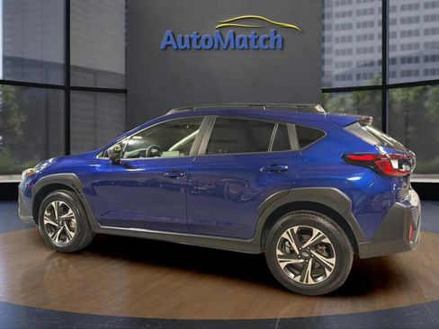 Used 2024 Subaru Crosstrek 2.0i Premium w/ Crosstrek Mirror Package AWD/4WD image 7