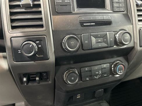 Used 2019 Ford F250 XL w/ XL Value Package image 19