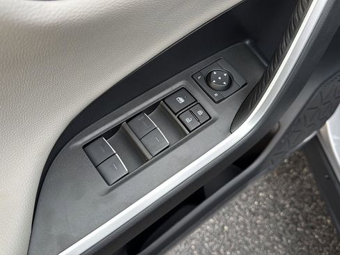 New 2025 Toyota RAV4 Limited image 30