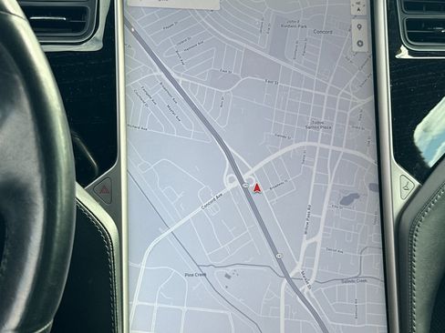 Used 2018 Tesla Model S 75D image 15