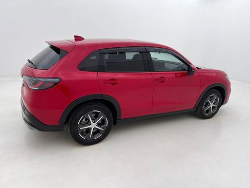 Used 2023 Honda HR-V EX-L image 6