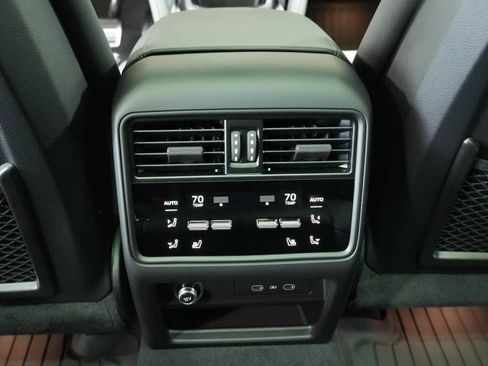 New 2026 Porsche Cayenne GTS image 25