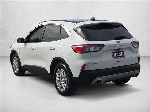 Certified 2021 Ford Escape SE w/ Convenience Package FWD image 8