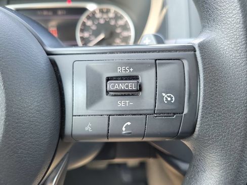 Used 2024 Nissan Pathfinder S AWD/4WD image 28