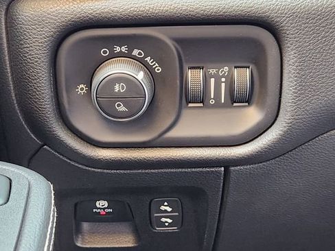 New 2026 RAM 1500 Laramie w/ Night Edition AWD/4WD image 18
