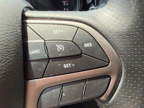 Used 2022 Dodge Durango SXT w/ Blacktop Package AWD/4WD image 26