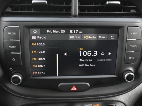 Used 2024 Kia Soul LX w/ Option Group 015 FWD image 27