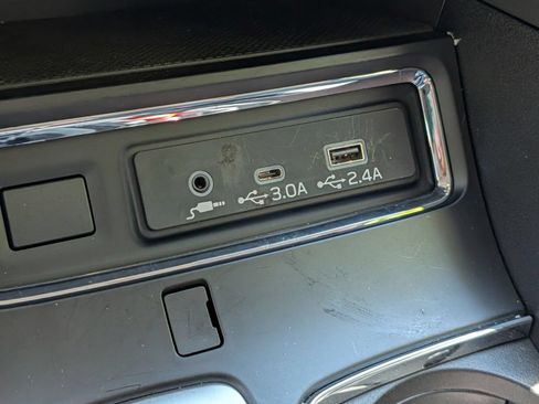 Certified 2026 Subaru Ascent Premium AWD/4WD image 8