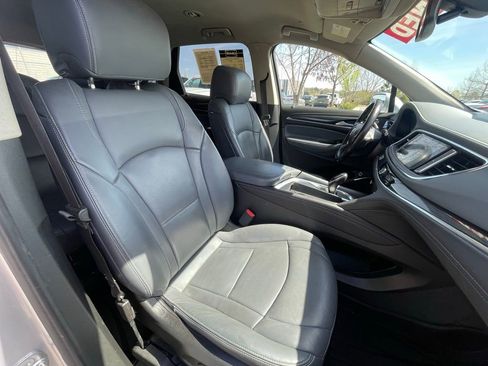Used 2018 Buick Enclave Essence w/ LPO, Hit The Road Package image 29