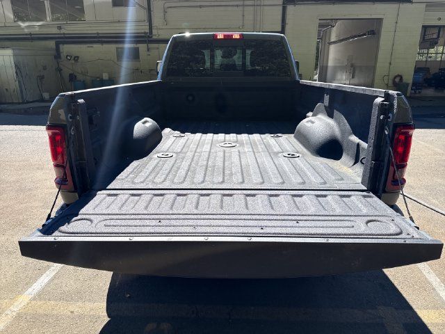Used 2026 RAM 3500 Tradesman AWD/4WD image 12