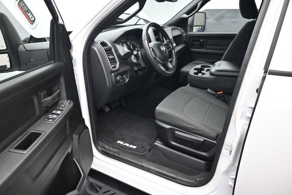 Used 2024 RAM 2500 Tradesman w/ Towing Technology Group RWD image 18