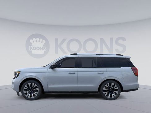 New 2026 Ford Expedition Platinum w/ Driver's Package image 4