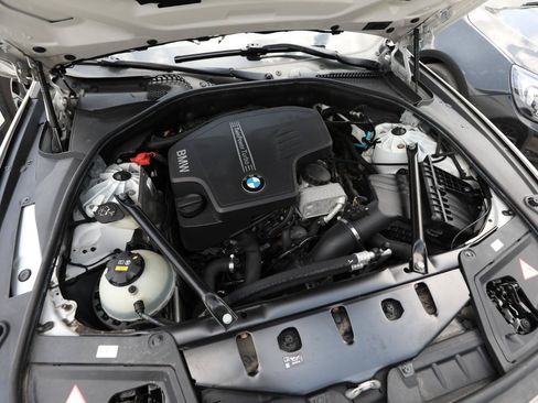 Used 2016 BMW 528i xDrive Sedan AWD/4WD image 27