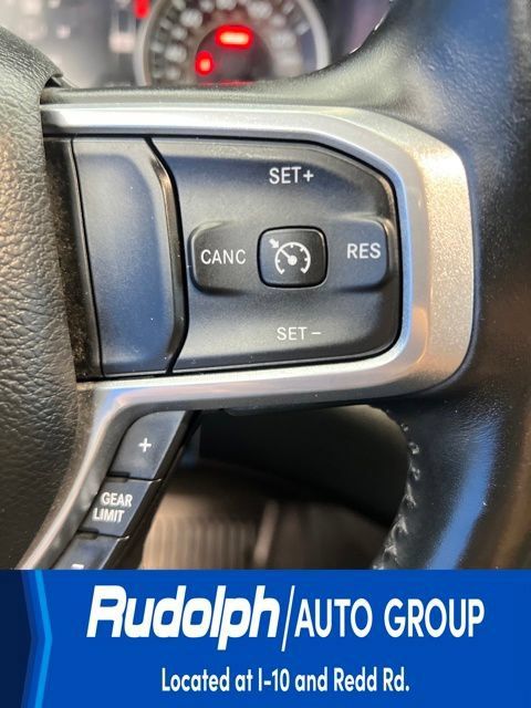 Used 2022 RAM 1500 Laramie AWD/4WD image 15