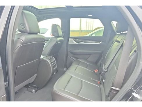 Certified 2023 Cadillac XT5 Sportv image 9