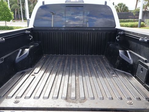 Certified 2023 Toyota Tacoma TRD Sport AWD/4WD image 22