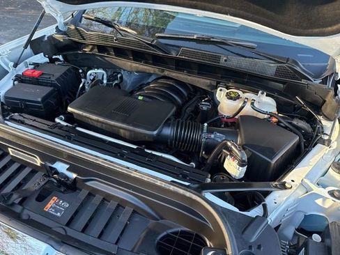 Used 2023 GMC Sierra 1500 SLT image 38