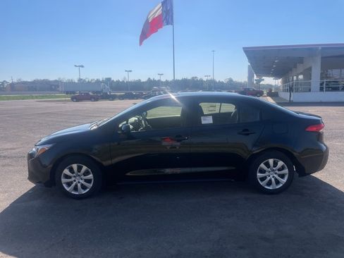 New 2026 Toyota Corolla LE image 4