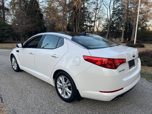 Used 2013 Kia Optima EX w/ Premium Pkg image 8