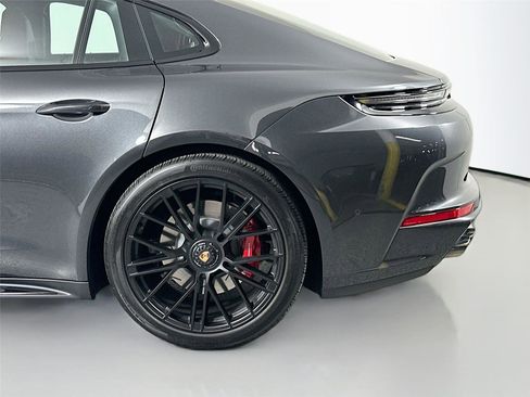 Certified 2025 Porsche Panamera GTS AWD/4WD image 12