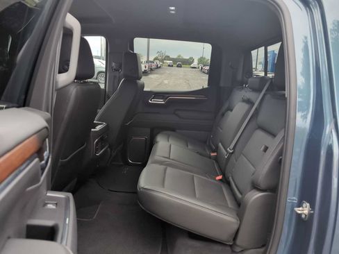 Used 2024 GMC Sierra 1500 Denali w/ Technology Package AWD/4WD image 27