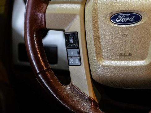 Used 2013 Ford F150 King Ranch w/ King Ranch Luxury Pkg RWD image 19