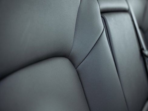 New 2025 Chevrolet Colorado LT w/ LT Convenience Package image 27