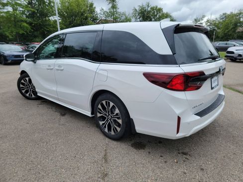 New 2026 Honda Odyssey Elite image 17