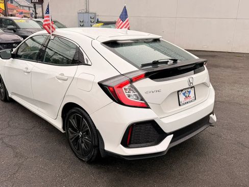 Used 2019 Honda Civic EX image 5