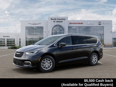 New 2026 Chrysler Pacifica Select