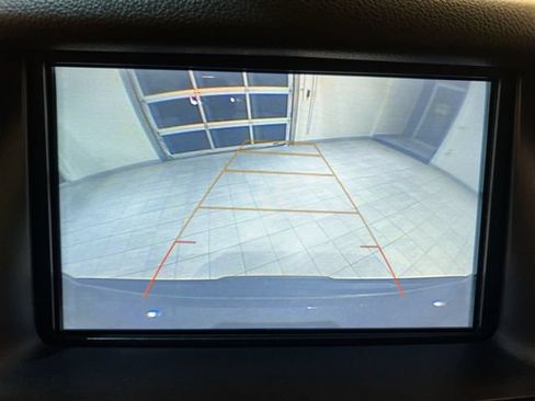 Used 2019 GMC Yukon SLT RWD image 14