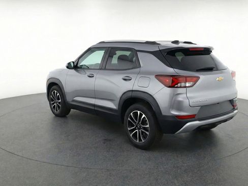 Used 2025 Chevrolet TrailBlazer LT image 6