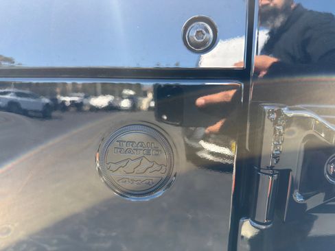 Used 2021 Jeep Wrangler Willys image 33