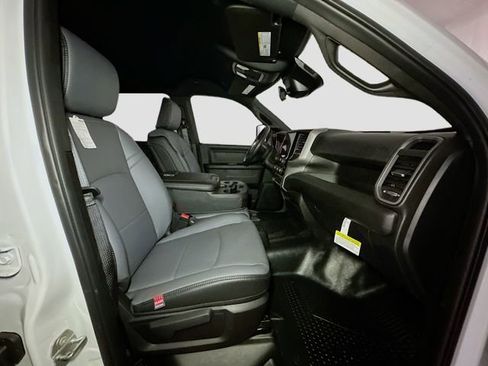 New 2026 RAM 3500 Tradesman w/ Chrome Appearance Group image 30