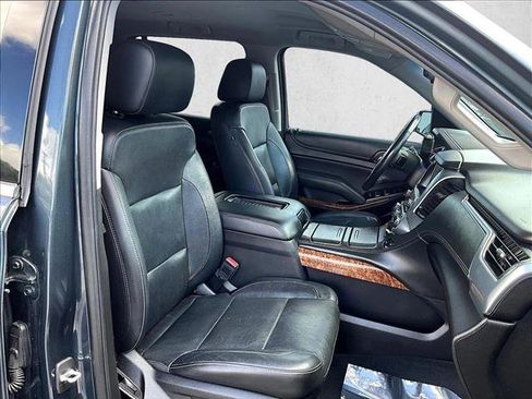 Used 2019 Chevrolet Tahoe Premier RWD image 7