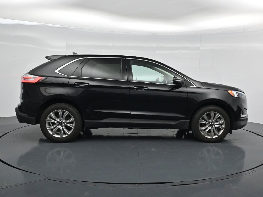 Used 2024 Ford Edge Titanium AWD/4WD image 8