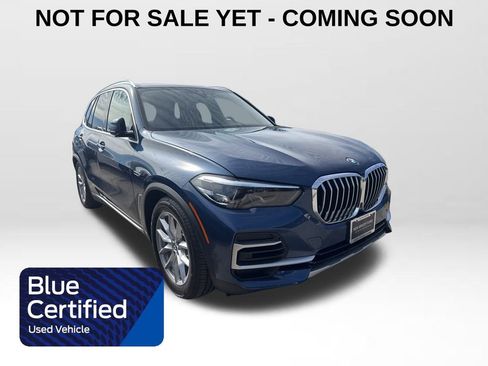 Used 2022 BMW X5 xDrive45e w/ Parking Assistance Package image 1
